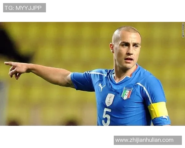 连续失利却依然坚持的足球球星如何在低谷中找回自我突破困境